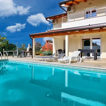 Mare By Interhome